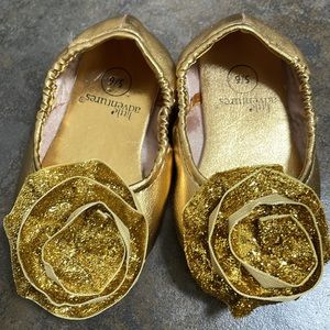 GOLD SPARKLE SHOES, from Little Adventures (toddler size 5/6)